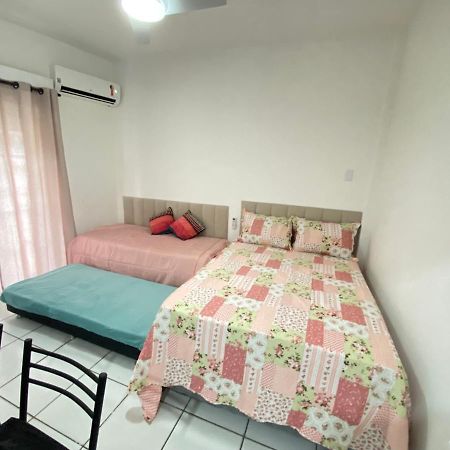 Apto Santos Gonzaga 50Mtrs Praia 외부 사진